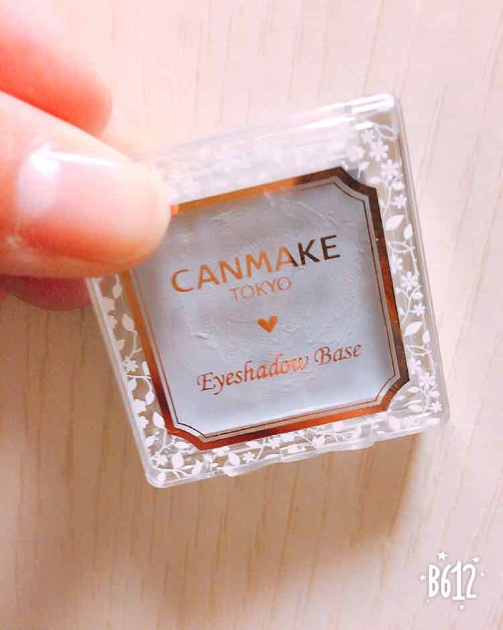 アイシャドウベース/キャンメイク/アイシャドウベースを使ったクチコミ(1枚目)