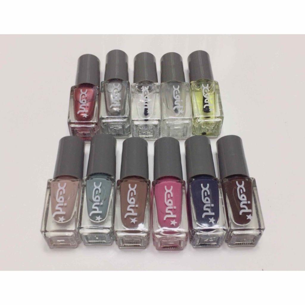 あゆみ on LIPS 「mini2月号X-girl特製ネイル8色+トップコート2種+ネ..」(2枚目)