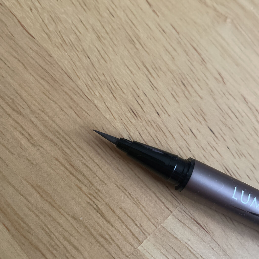スキルレスライナー/LUMIURGLAS/リキッドアイライナーを使ったクチコミ（1枚目）