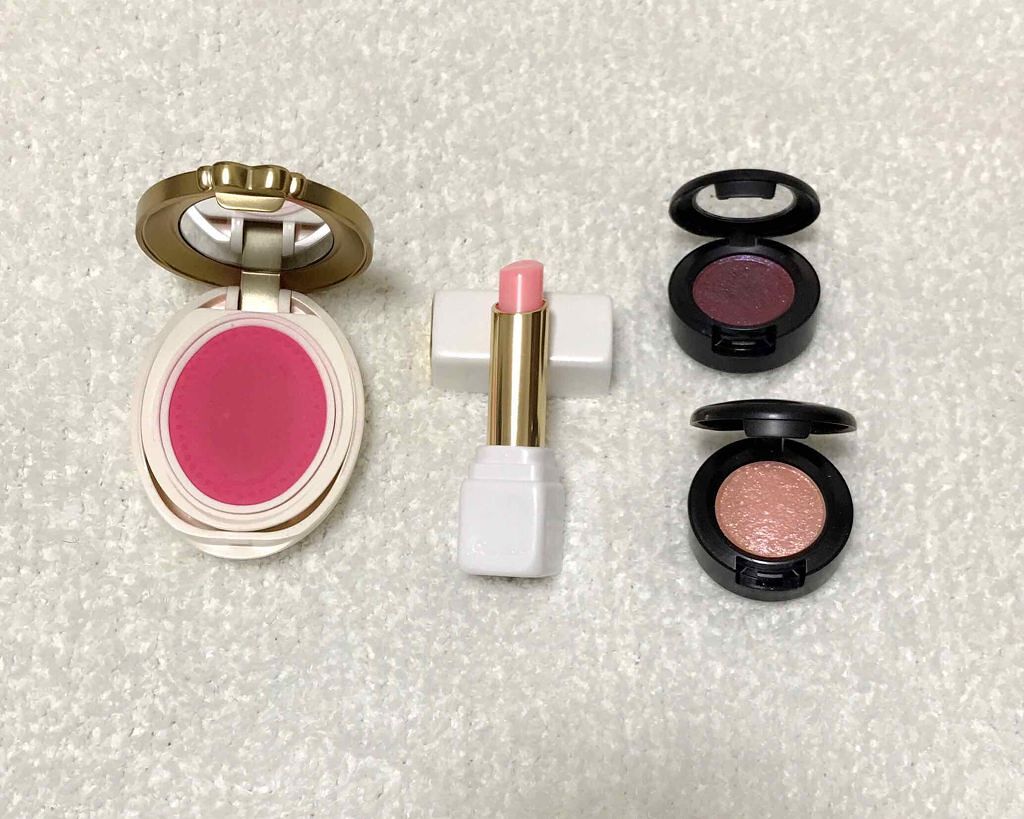 プレスト チークカラー N/レ・メルヴェイユーズ ラデュレ/パウダーチークを使ったクチコミ（1枚目）