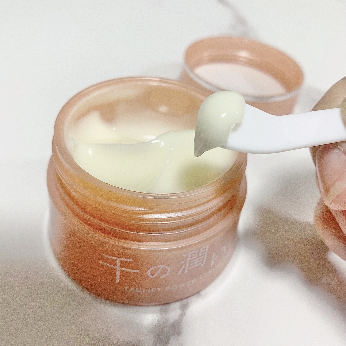 タウリフトパワーセラム/千の潤い/美容液を使ったクチコミ（2枚目）