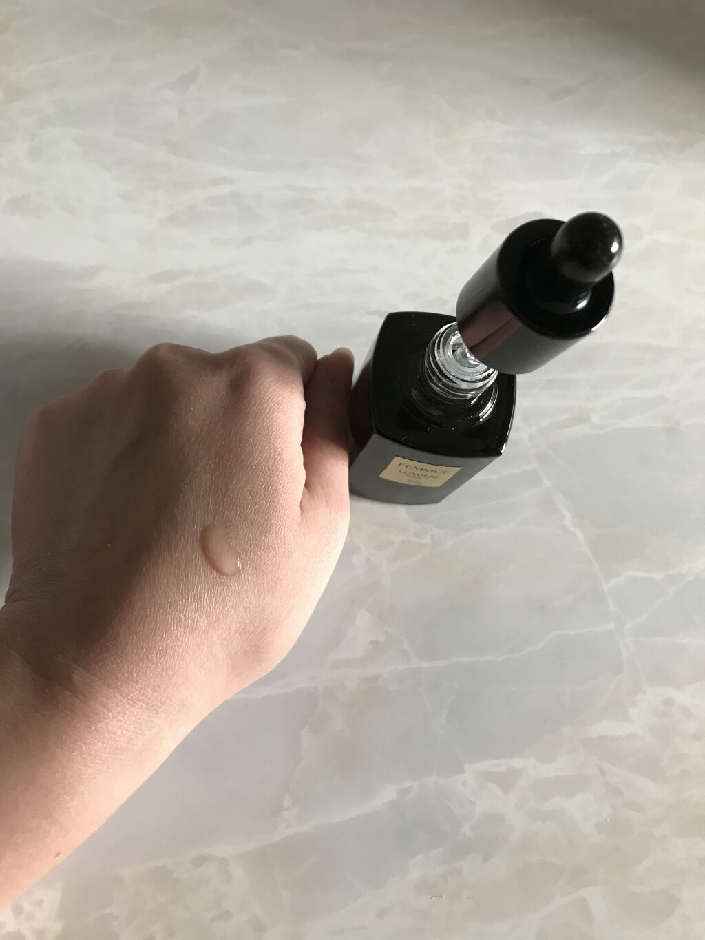 ルミエール ヴァイタルC/FEMMUE/ブースター・導入液を使ったクチコミ（3枚目）