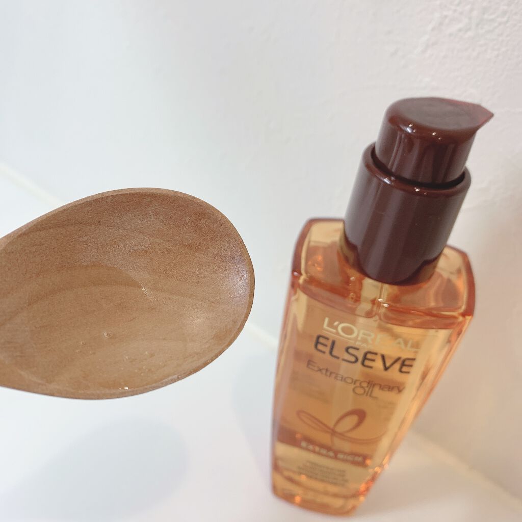 エルセーヴ エクストラオーディナリーオイル エクストラリッチ フィニッシュ/ロレアル パリ/ヘアオイルを使ったクチコミ（3枚目）