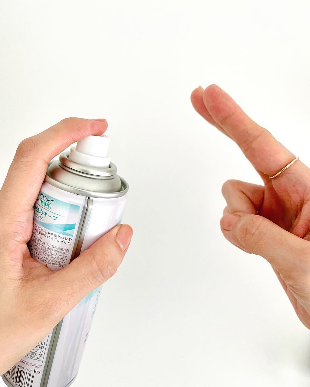 スーパーキープヘアスプレイ＜エクストラハード＞ 無香料/VO5/ヘアスプレーを使ったクチコミ（2枚目）