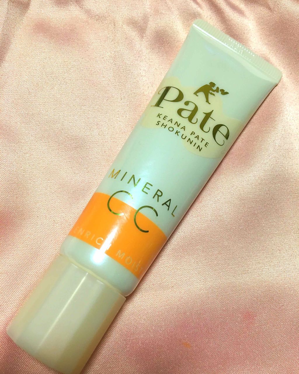 ミネラルCCクリーム EM(エンリッチモイスト)/毛穴パテ職人/CCクリームを使ったクチコミ(1枚目)