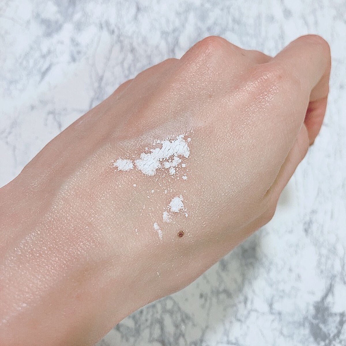 ピーチコットン マルチフィニッシュパウダー/SKINFOOD/ルースパウダーを使ったクチコミ(3枚目)