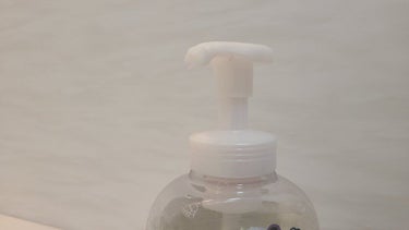 ザ ボディ 泡タイプ ピュアリーサボンの香り/ビオレu/ボディソープを使ったクチコミ（3枚目）