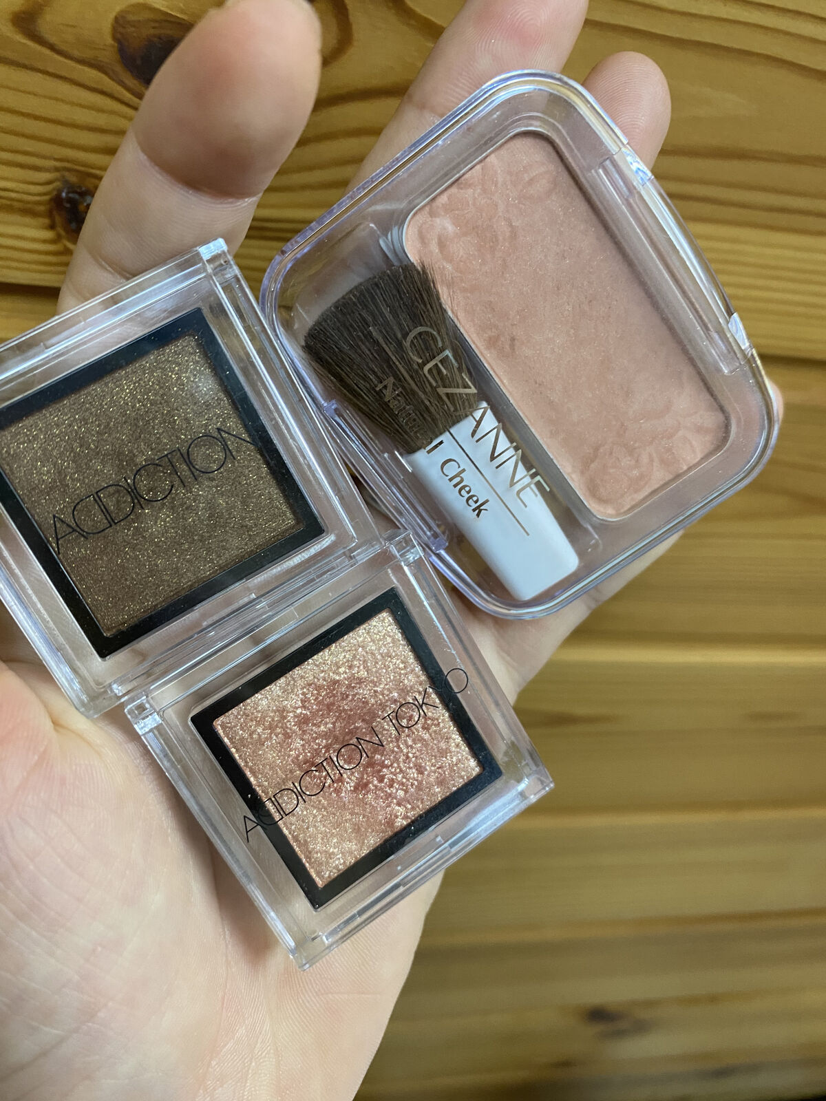 アディクション ザ アイシャドウ パール/ADDICTION/単色アイシャドウを使ったクチコミ（2枚目）