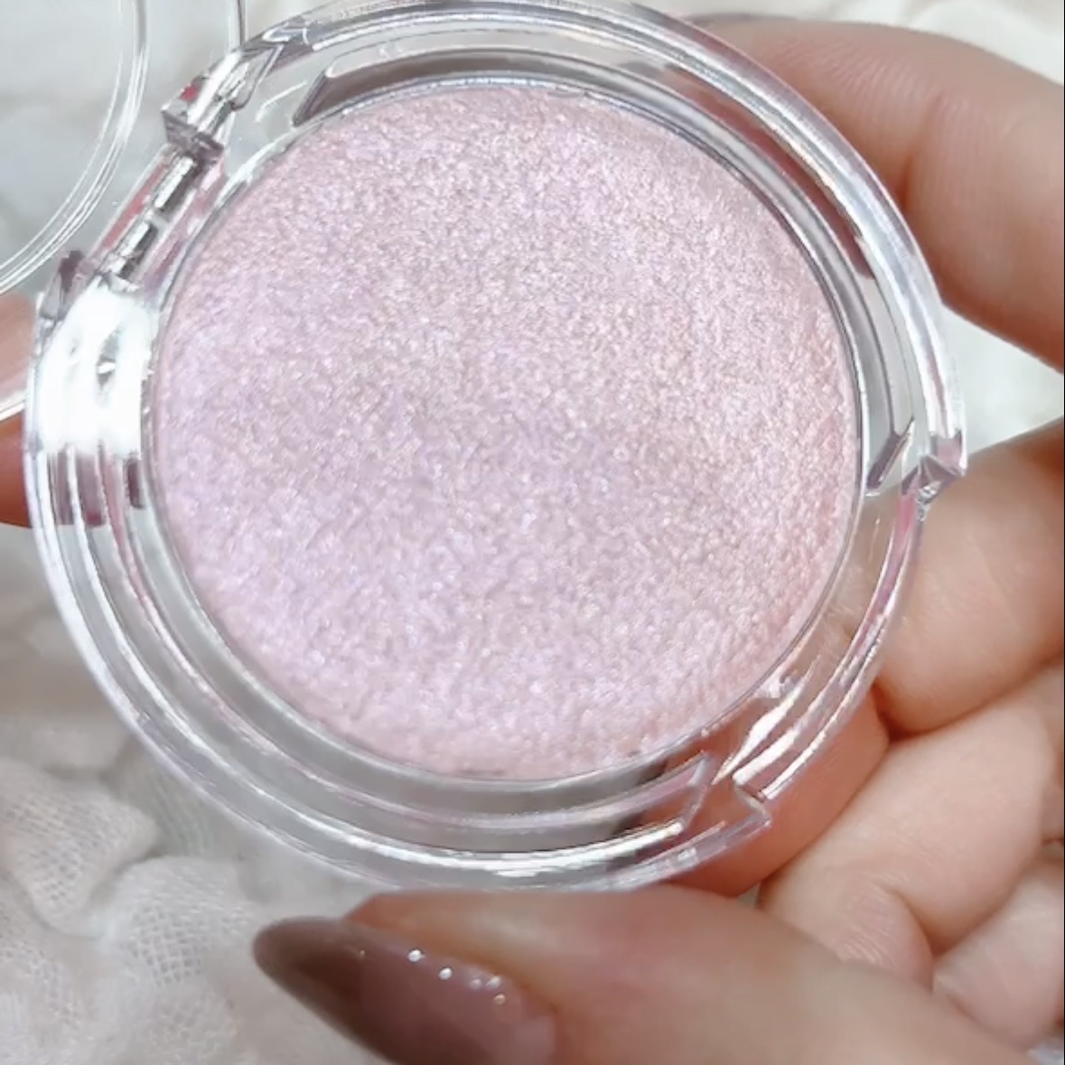 ネーミング フラッフィーベイクド ハイライター/NAMING./パウダーハイライトを使ったクチコミ（2枚目）