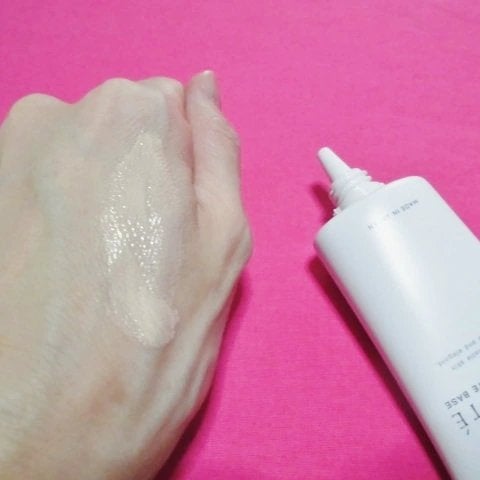 ミネラルシルクマットベース/ヴァントルテ/化粧下地を使ったクチコミ(4枚目)