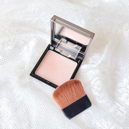 &be ルミナイジングパウダー/&be/パウダーハイライトを使ったクチコミ(1枚目)