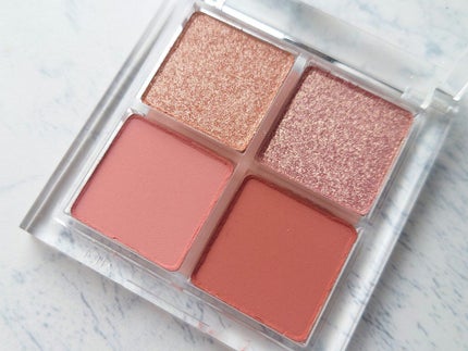 pressed powder palette/ColourPop/アイシャドウパレットを使ったクチコミ(3枚目)