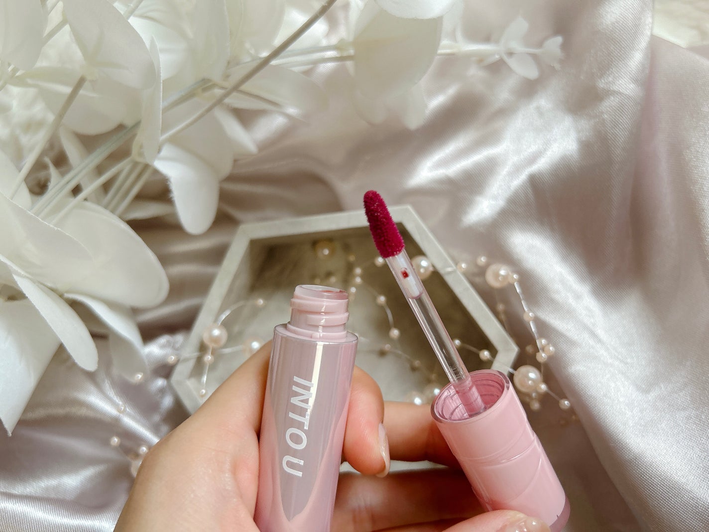 ジューシーパンピンググロス/INTO U/リップグロスを使ったクチコミ(3枚目)