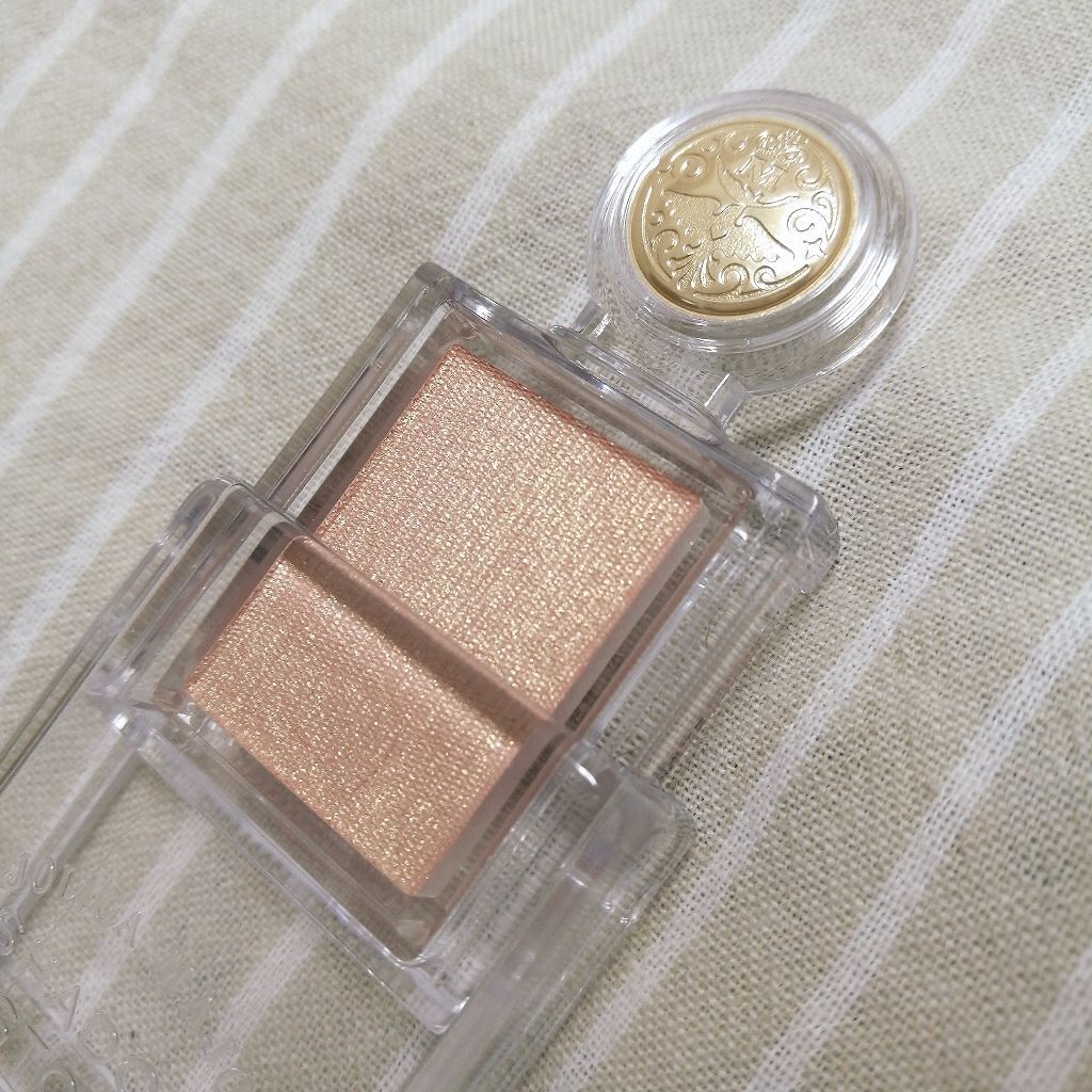 シャドーカスタマイズ/MAJOLICA MAJORCA/単色アイシャドウを使ったクチコミ(2枚目)