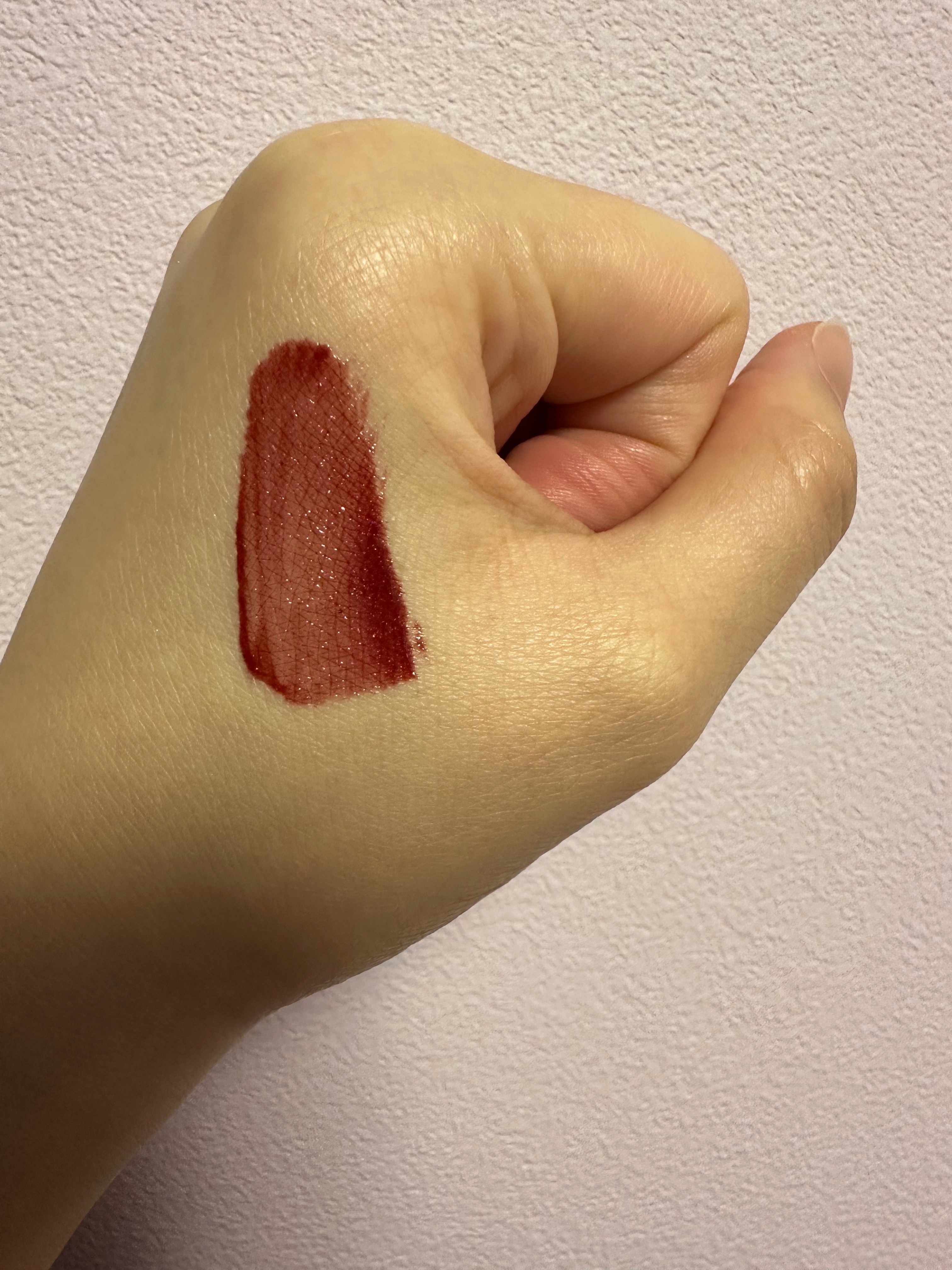 ティルナス サンリットパール ティント 12　CHILLING GARNET　チリンガーネット/tilnus/リップティントを使ったクチコミ（2枚目）