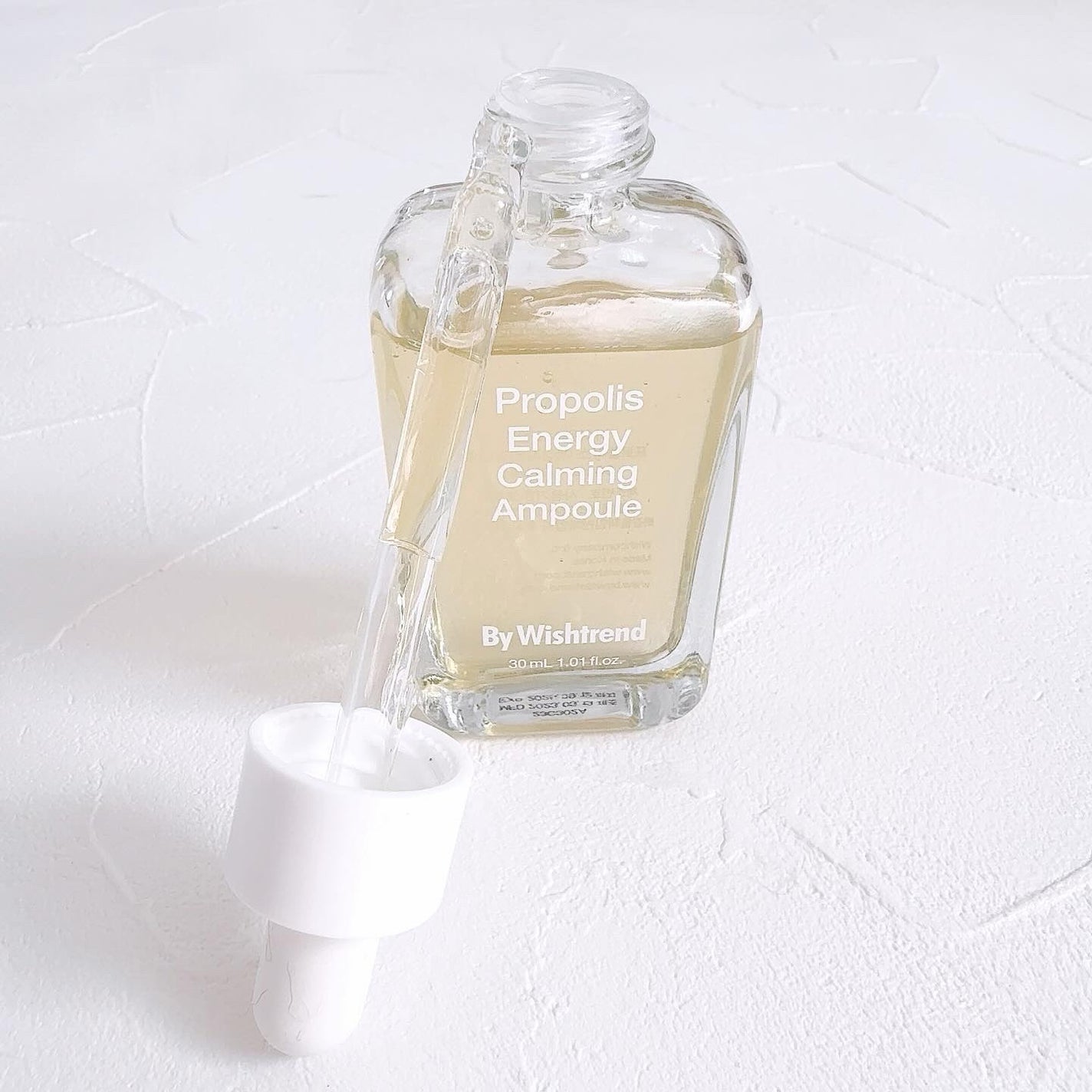 プロポリスエナジーカーミングアンプル/By Wishtrend/美容液を使ったクチコミ(2枚目)