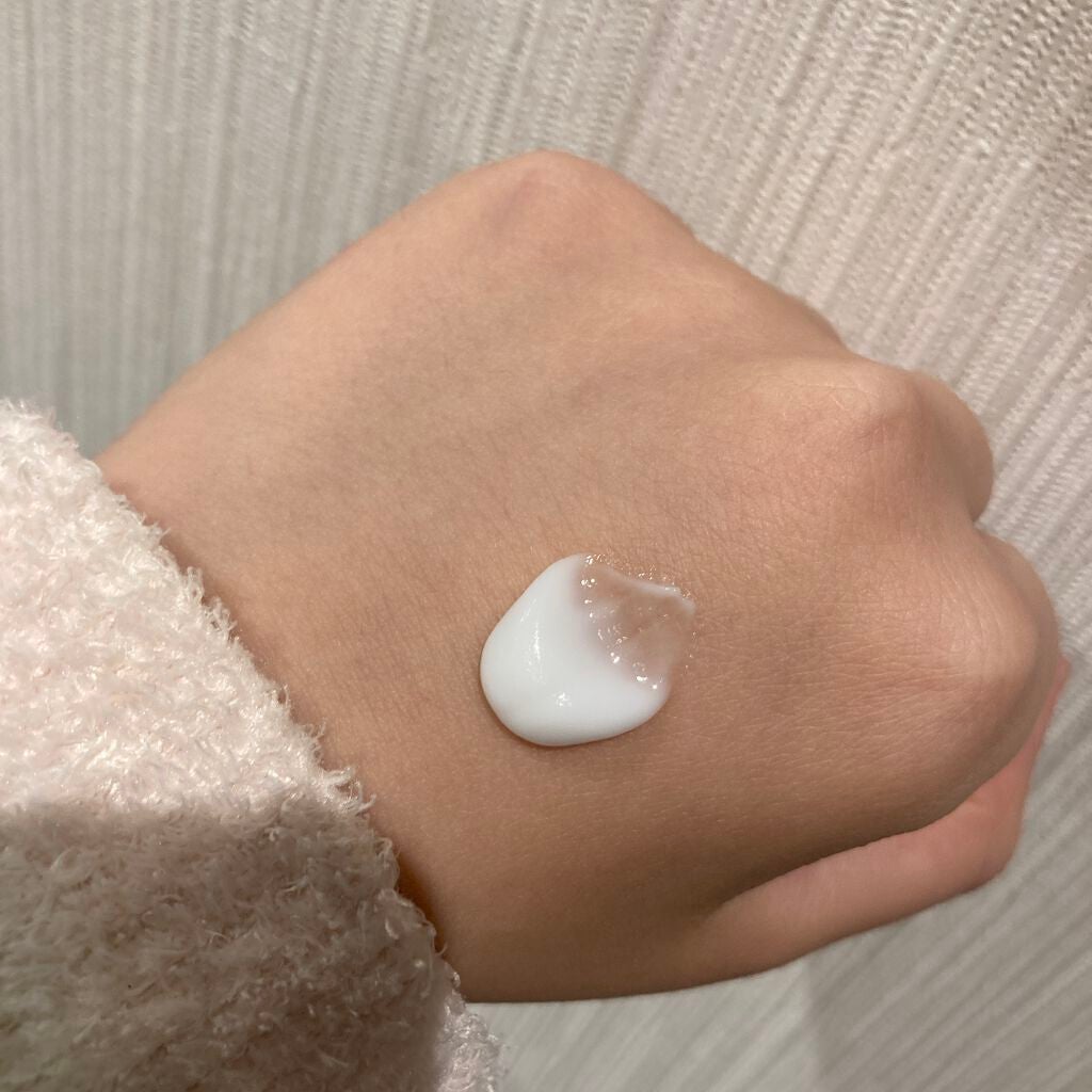 ビューティーチャージプレミアム ふっくらケア/アトリックス/ハンドクリームを使ったクチコミ(2枚目)