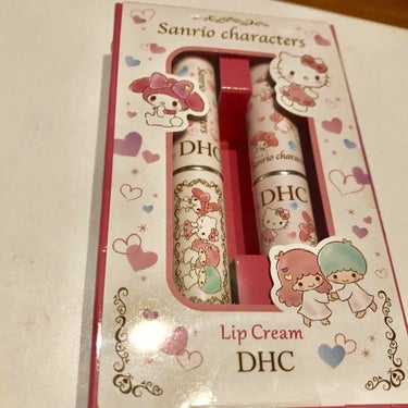 🐵DHC薬用リップクリーム
これは期間限定のサンリオのキャラクターのやつです！二本入りで￥1400ほどだった気がします！ほんとはスターウォーズのやつが欲しかったのですが売り切れちゃってたみたいなのでこっ