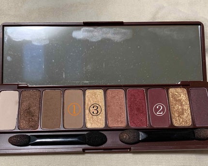 プレイカラー アイシャドウ ワインパーティー【生産終了】/ETUDE/アイシャドウパレットを使ったクチコミ(3枚目)