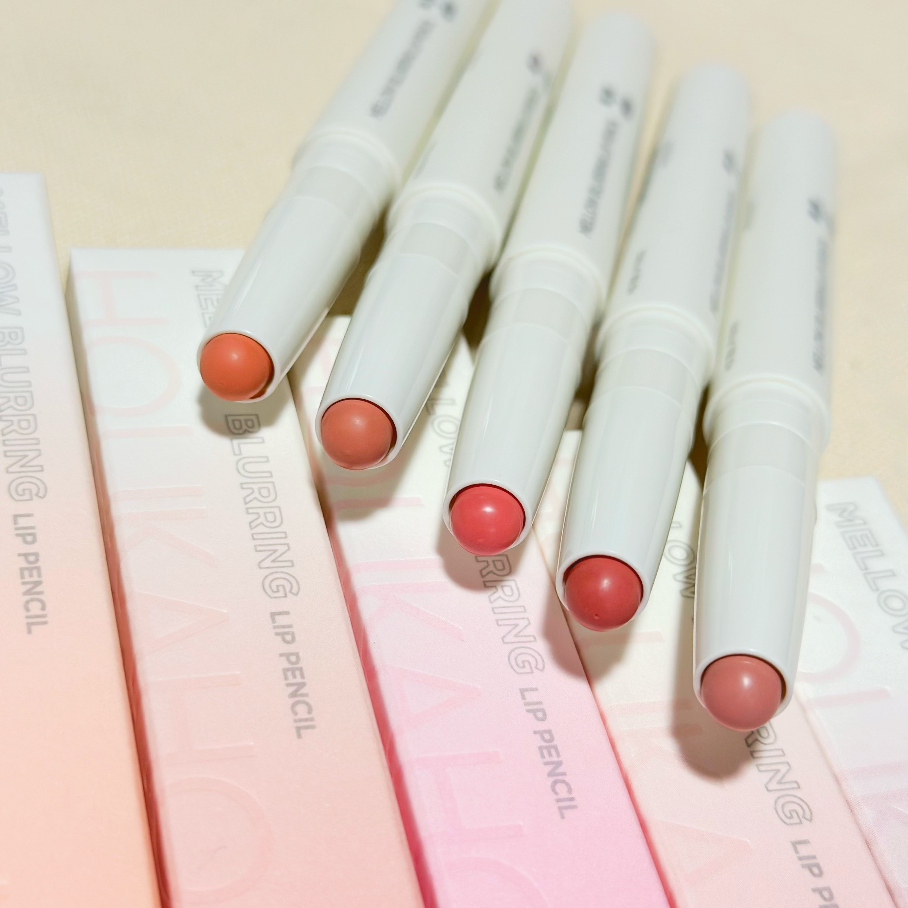 メロウブラーリングリップペンシル / HOLIKA HOLIKA