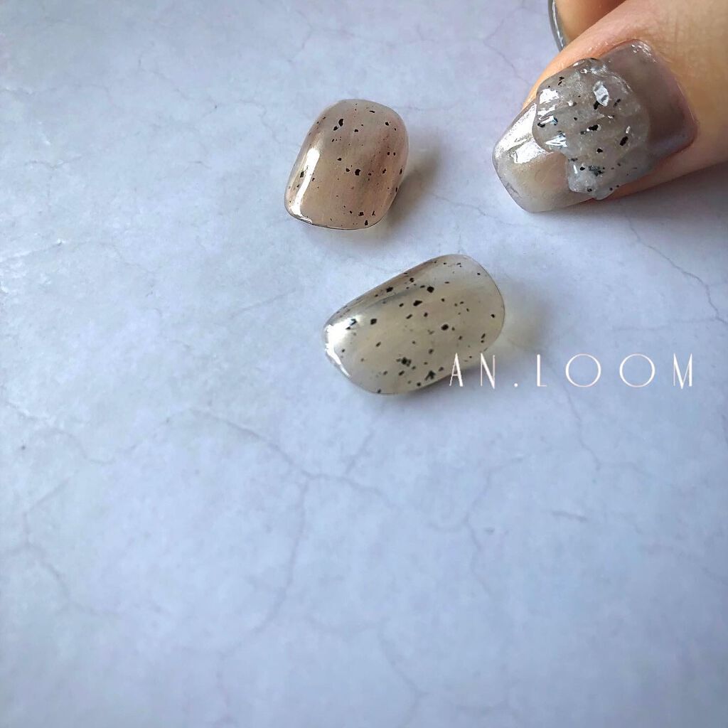 sato 🕊 self nail🫧🤍 on LIPS 「mynails💅🤍.@an.loom𝑇𝐻𝐸𝑃𝑂𝑊𝐷𝐸𝑅×𝐶𝑙𝑢..」(1枚目)