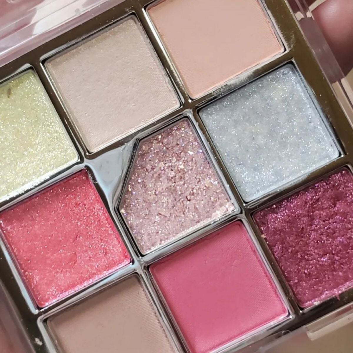 プリティー イージーグリッタースティック/unleashia/グリッターを使ったクチコミ(2枚目)