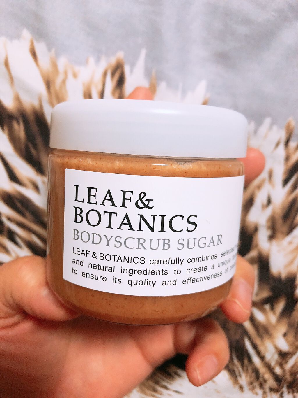 Nalu on LIPS ãðºLEAF&BOTANICSBODYSCRUBSHUGARã©ã..ãïŒ1æç®ïŒ