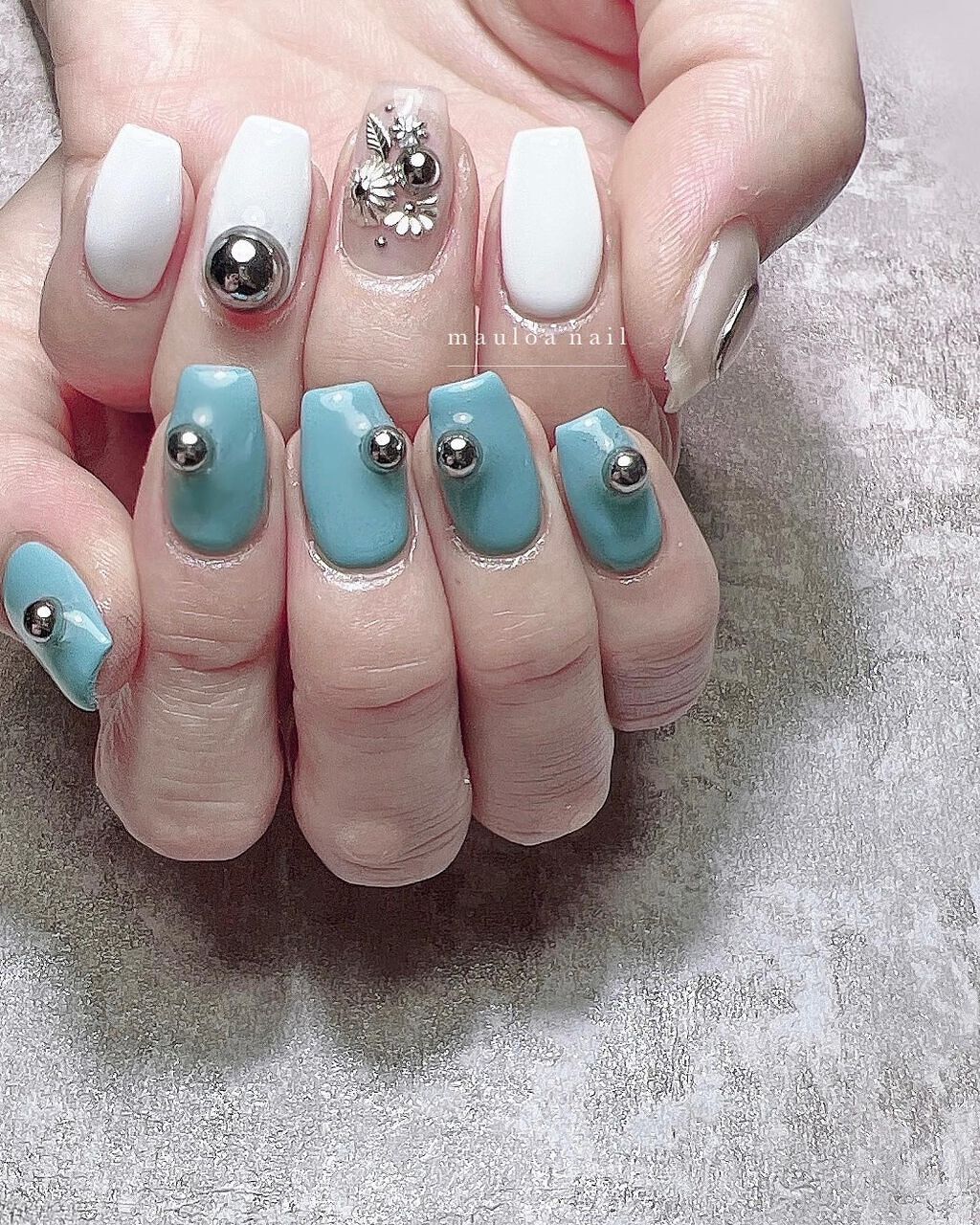 mauloa_nail on LIPS 「・過去画像をアレンジ💗いつもありがとうございます😊✨・ネイルや..」(1枚目)