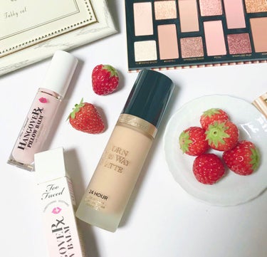 ボーン ディス ウェイ アンディテクタブル 24H マット ファンデーション パール/Too Faced/リキッドファンデーションを使ったクチコミ（1枚目）