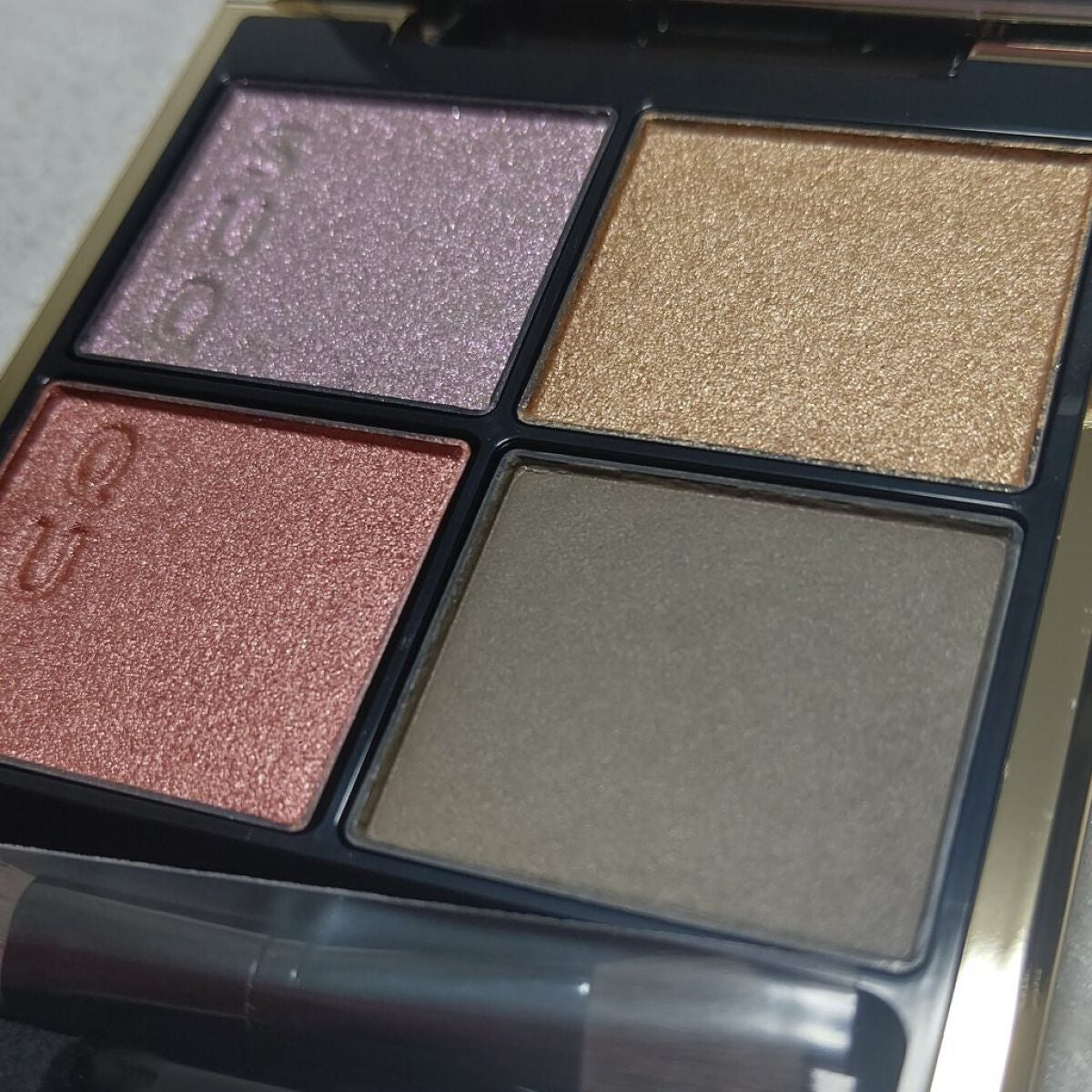 シグニチャー カラー アイズ/SUQQU/アイシャドウパレットを使ったクチコミ(2枚目)