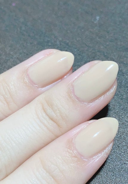 ルカ🤍フォロバ on LIPS 「ネイルホリックの新色💖クリーミーカラーのベージュをゲットしまし..」(4枚目)