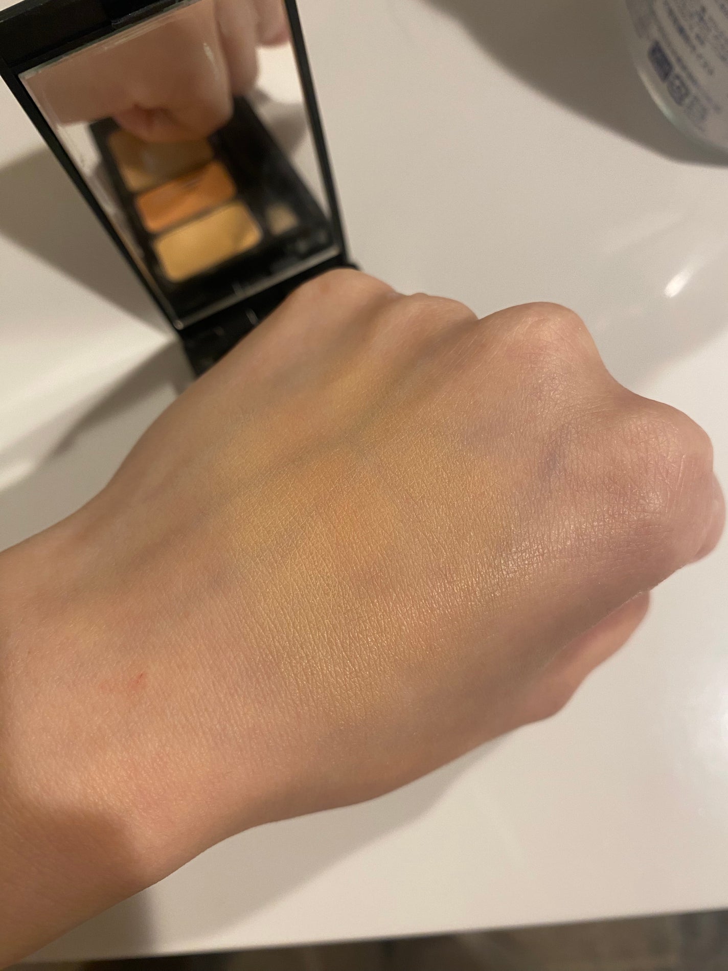 ミネラルコンシーラーパレット/エトヴォス/パレットコンシーラーを使ったクチコミ(4枚目)