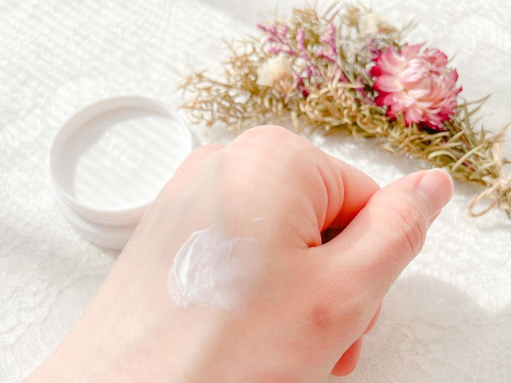 フイルナチュラント エクスバリア プロテクトリペアバーム/ドクターフィルコスメティクス/フェイスバームを使ったクチコミ(2枚目)