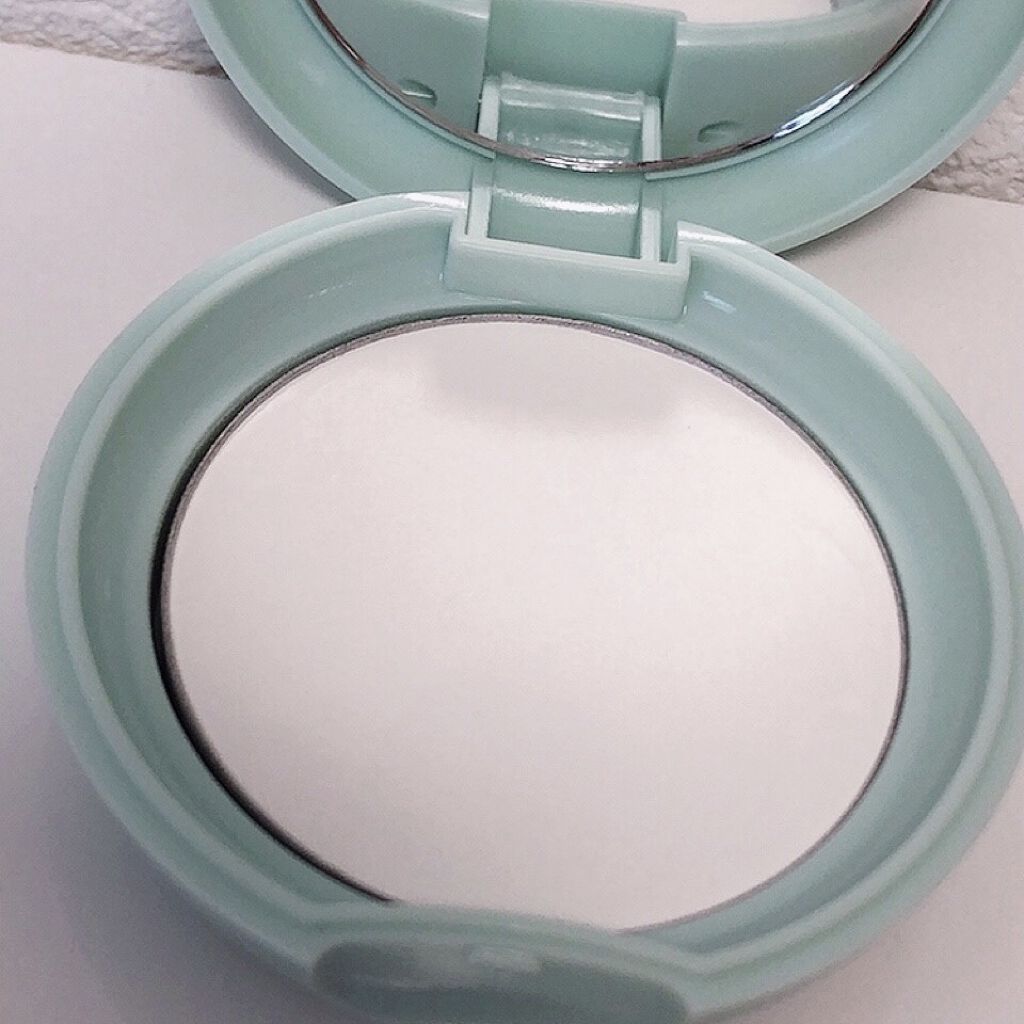 ノーセバム ミネラルパウダー/innisfree/ルースパウダーを使ったクチコミ（3枚目）