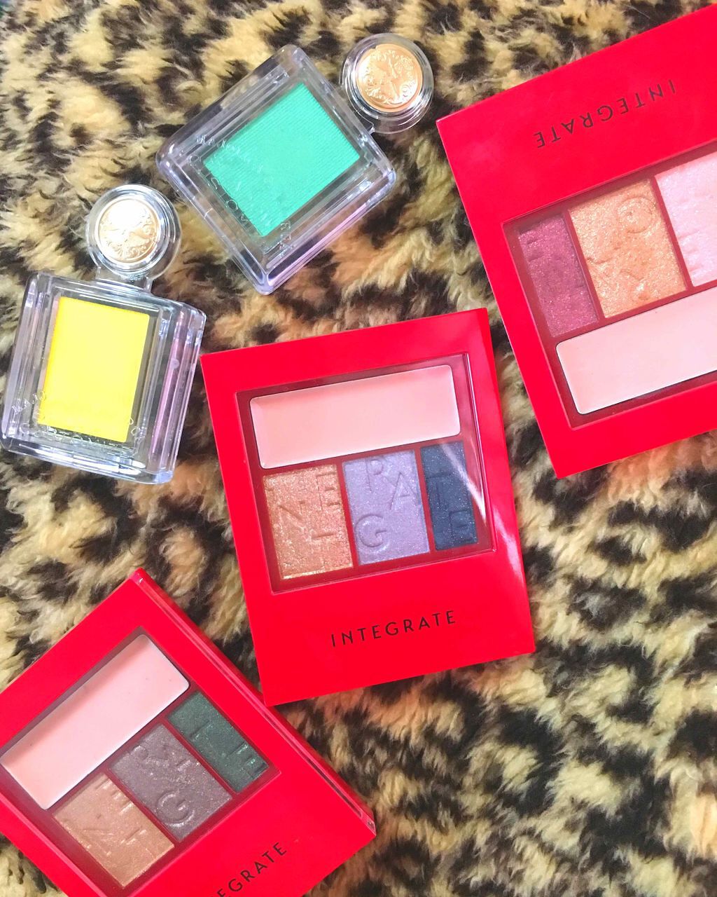 シャドーカスタマイズ/MAJOLICA MAJORCA/単色アイシャドウを使ったクチコミ(2枚目)