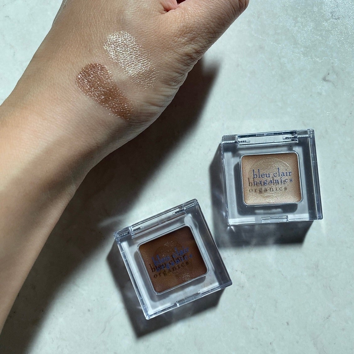 Moana on LIPS 「【オーガニックアイカラークリーム】化学成分不使用‼️豊富な果実..」(4枚目)