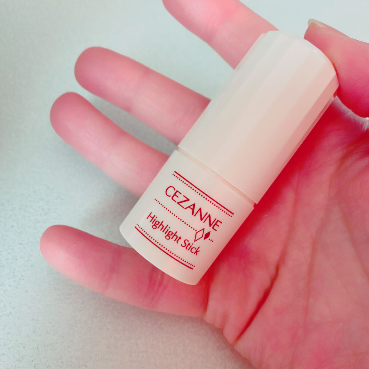 ハイライトスティック/CEZANNE/スティックハイライトを使ったクチコミ（2枚目）