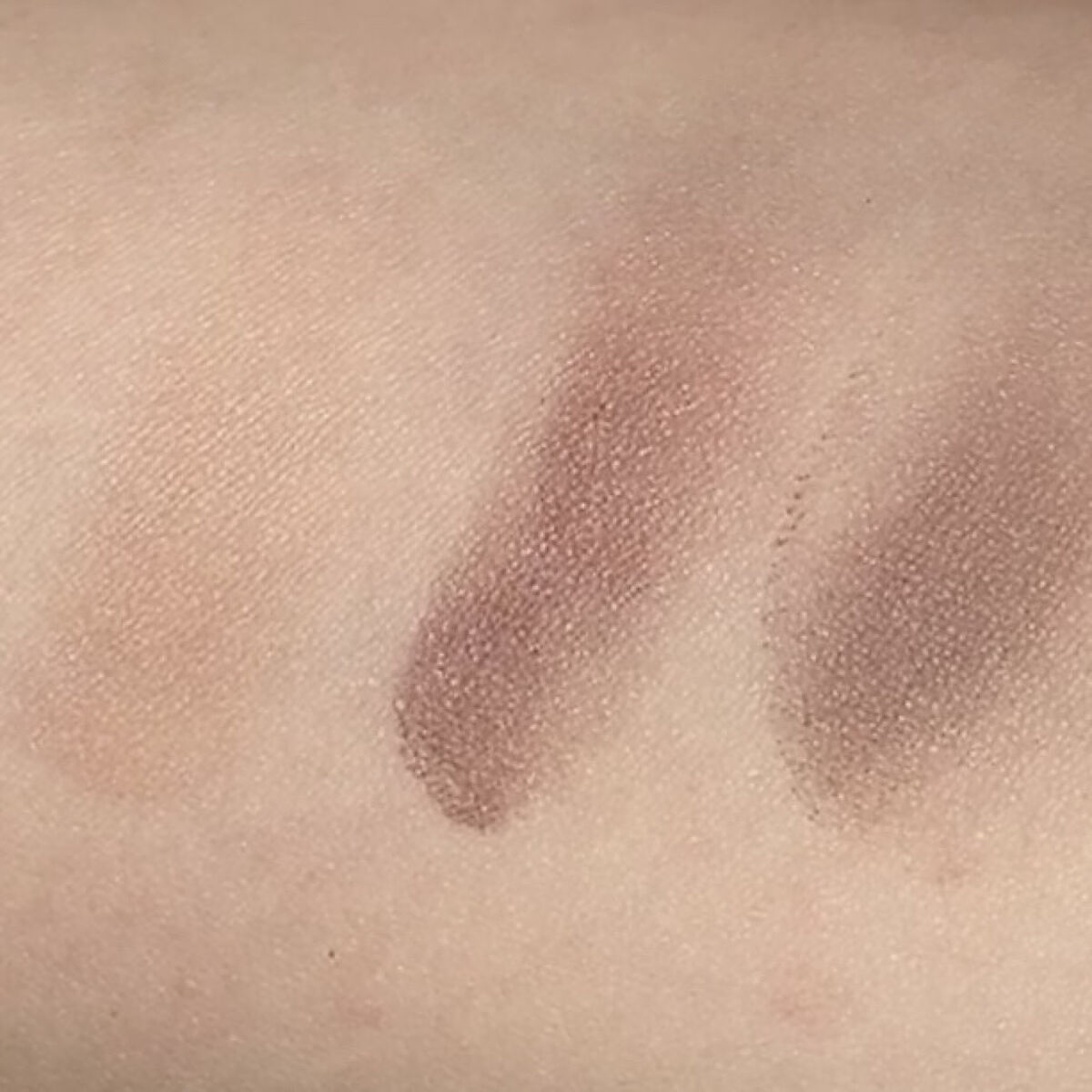 ジルスチュアート ニュアンスブロウパレット 04 purple shade/JILL STUART/パウダーアイブロウを使ったクチコミ（3枚目）