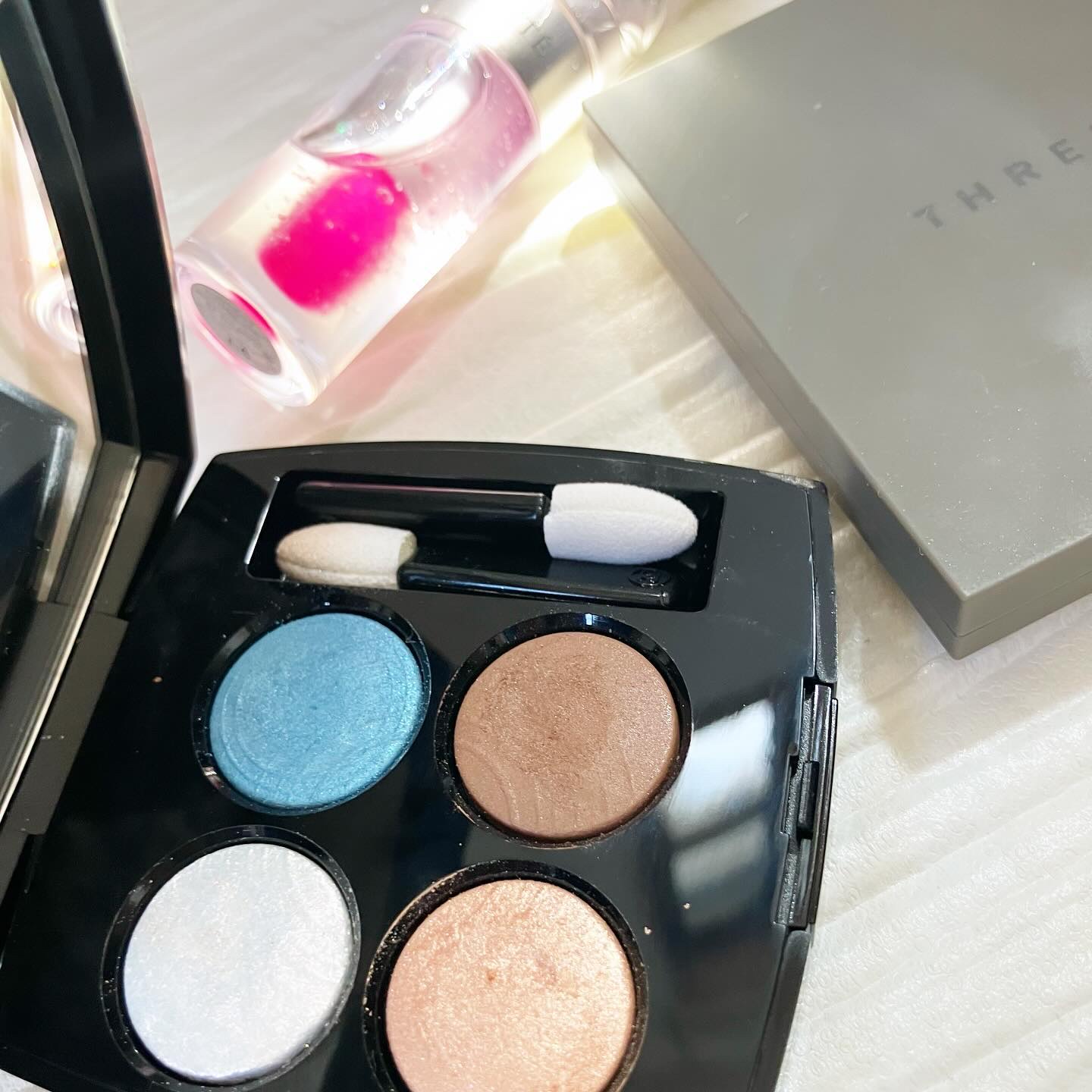 レ キャトル オンブル/CHANEL/アイシャドウパレットを使ったクチコミ（1枚目）