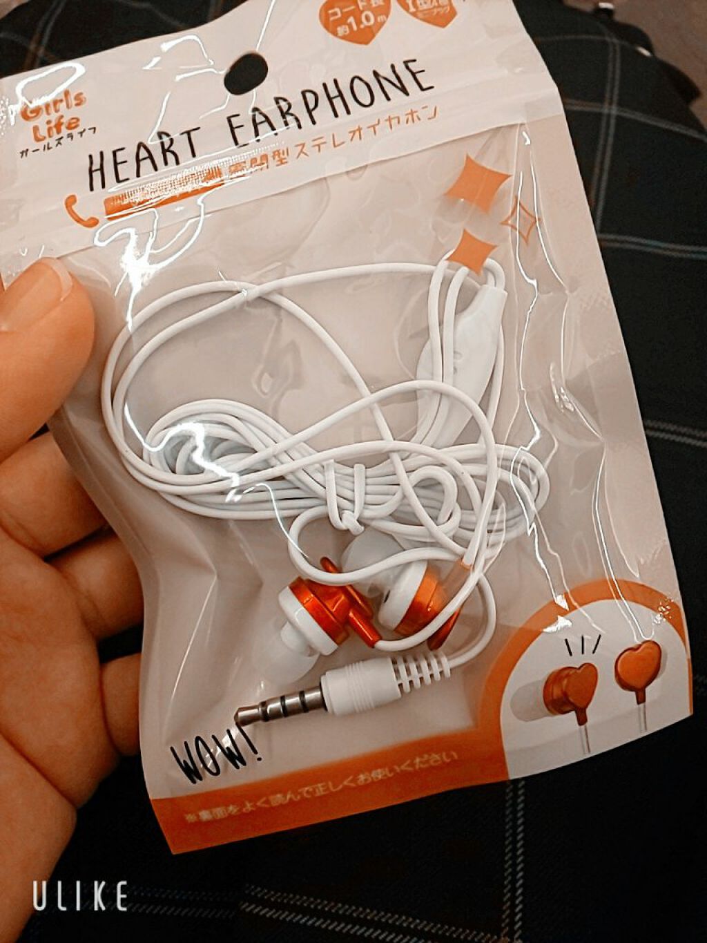 kiki on LIPS 「Seriaのイヤホン!見た目が可愛すぎて買っちゃった😅音もそこ..」(1枚目)
