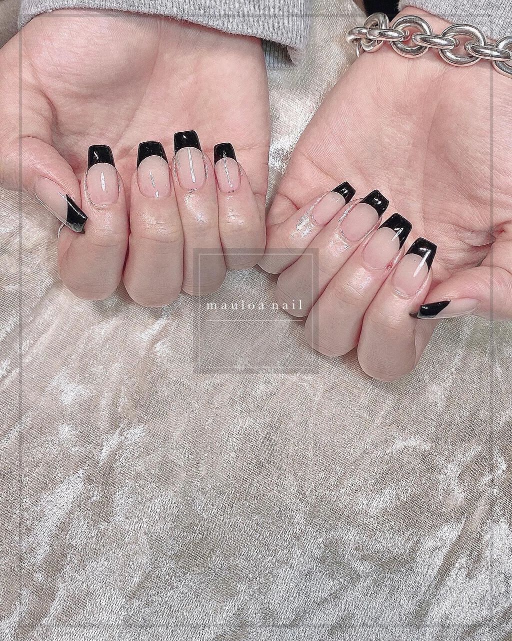 mauloa_nail on LIPS 「・黒フレンチ人気🤗🌈・いつもありがとうございます❤️・・・ネイ..」(1枚目)