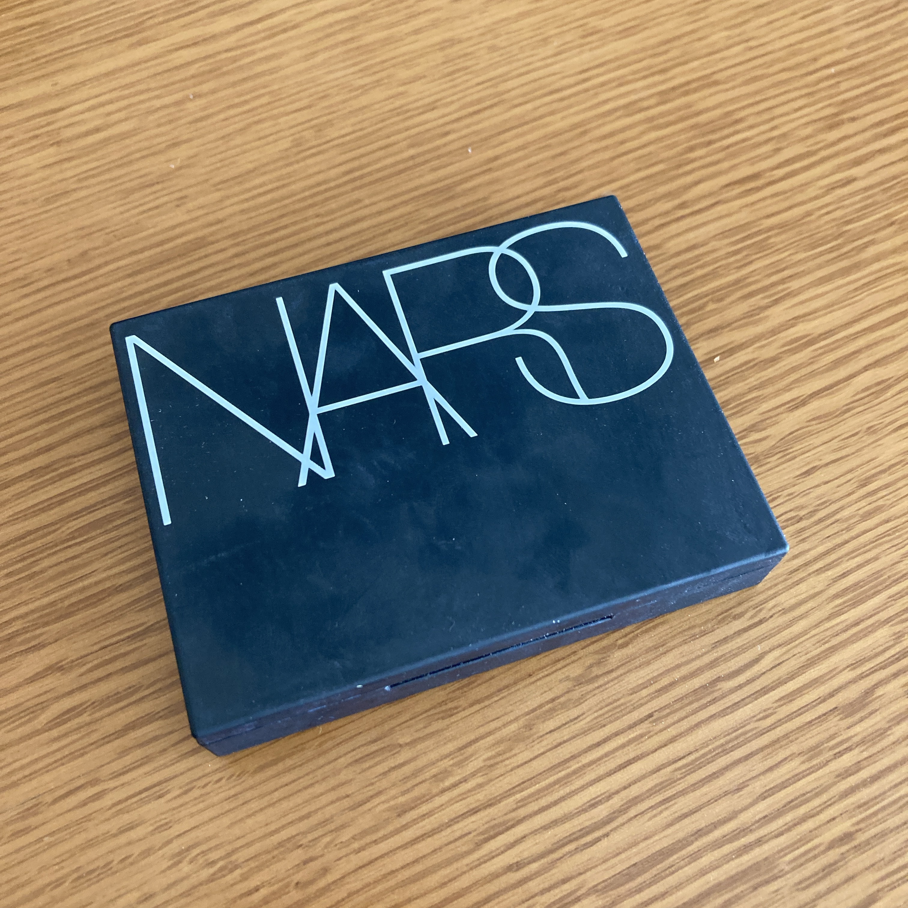 ライトリフレクティング プリズマティックパウダー/NARS/プレストパウダーを使ったクチコミ（1枚目）