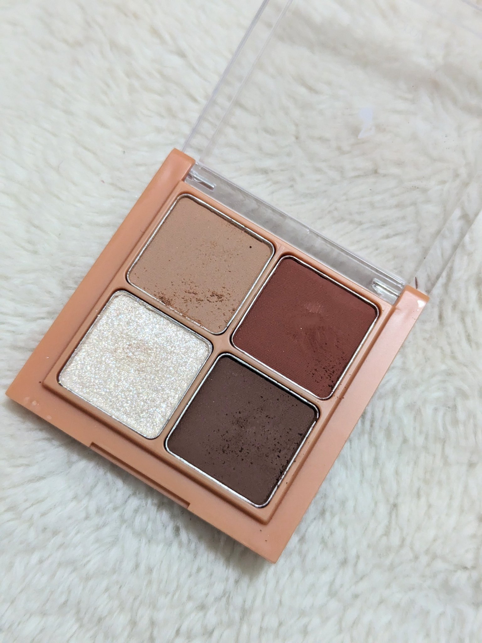 rom&nd ベターザンアイズ ミュージックシリーズのクチコミ「本日のアイシャドウ♡
#rom&nd
#ベターザンアイズミュージックシリーズ
#M01 ドライ.....」（3枚目）