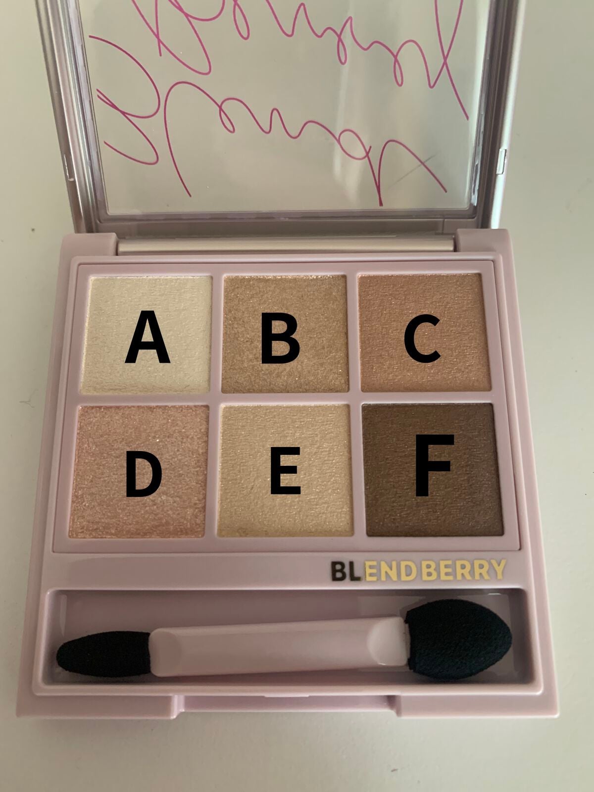 オーラクリエイション/BLEND BERRY/アイシャドウパレットを使ったクチコミ(2枚目)