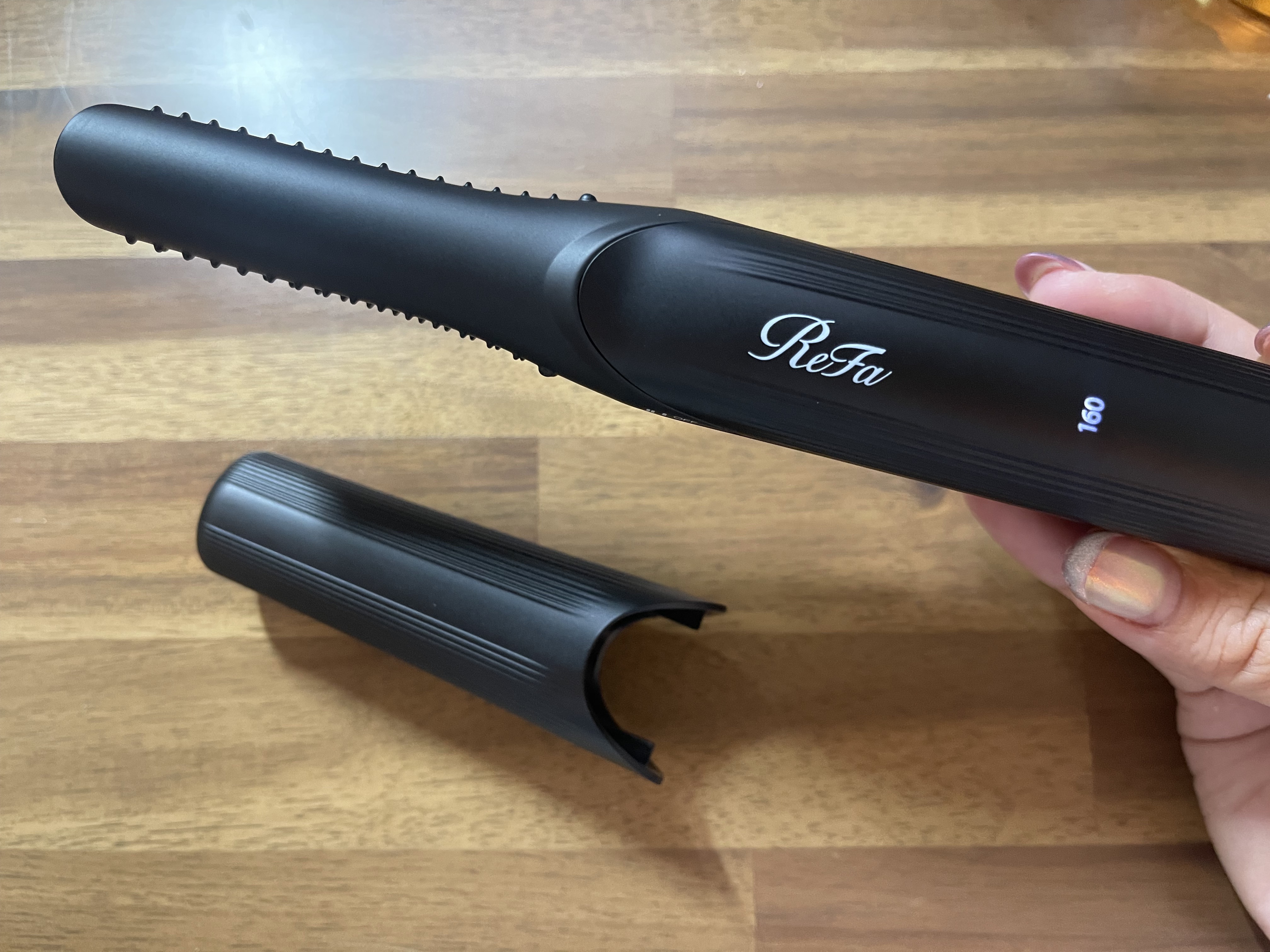 リファフィンガーアイロン ST ブラック/ReFa/ストレートアイロンを使ったクチコミ（2枚目）