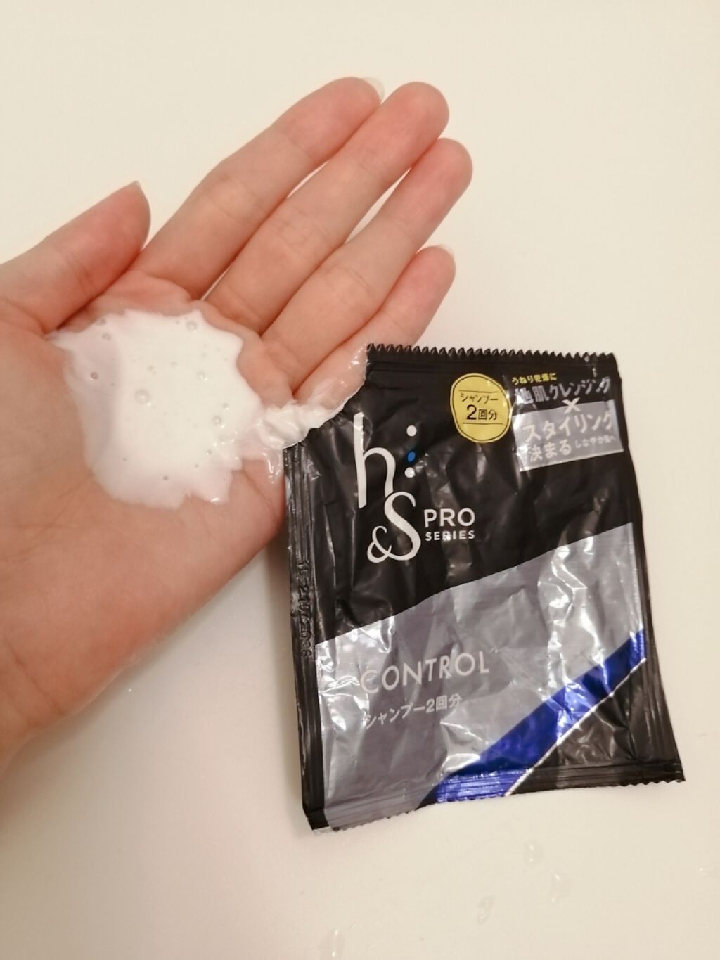 h&s h＆s PROコントロールシリーズ シャンプー／コンディショナーのクチコミ「男性用のシャンプーってすっきりするから好きなのですが、
洗い上がりがきしきしするイメージがあっ.....」（2枚目）