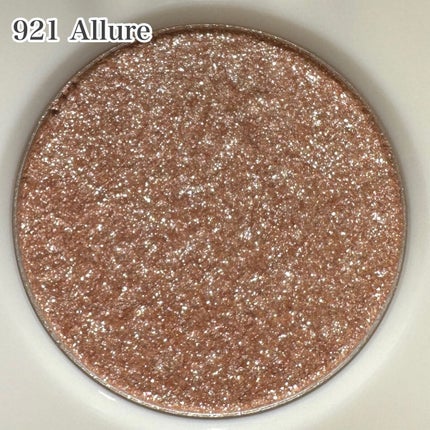 モノアイシャドウ/Laka/単色アイシャドウを使ったクチコミ(3枚目)