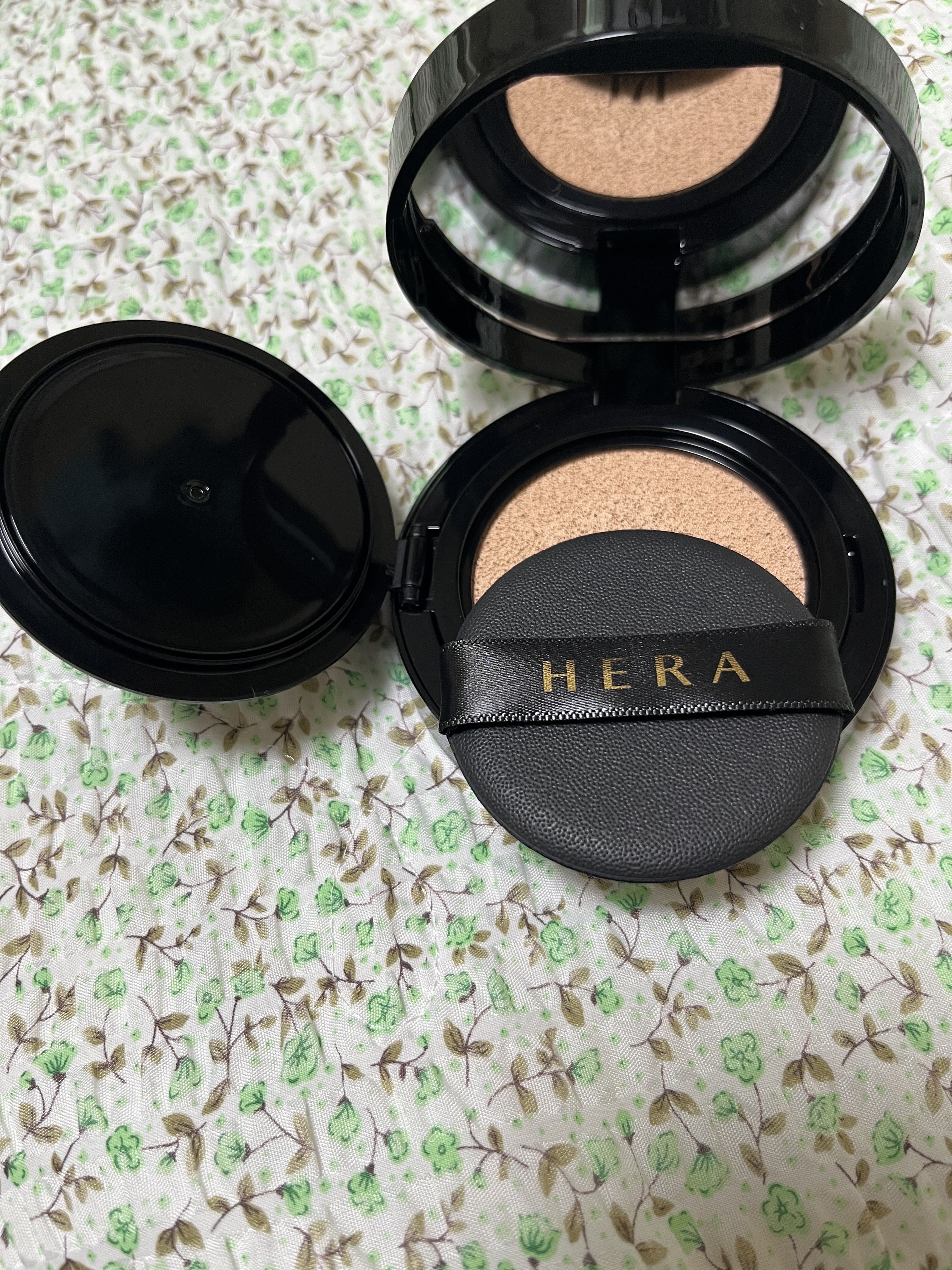 ブラック クッション/HERA/クッションファンデーションを使ったクチコミ（3枚目）