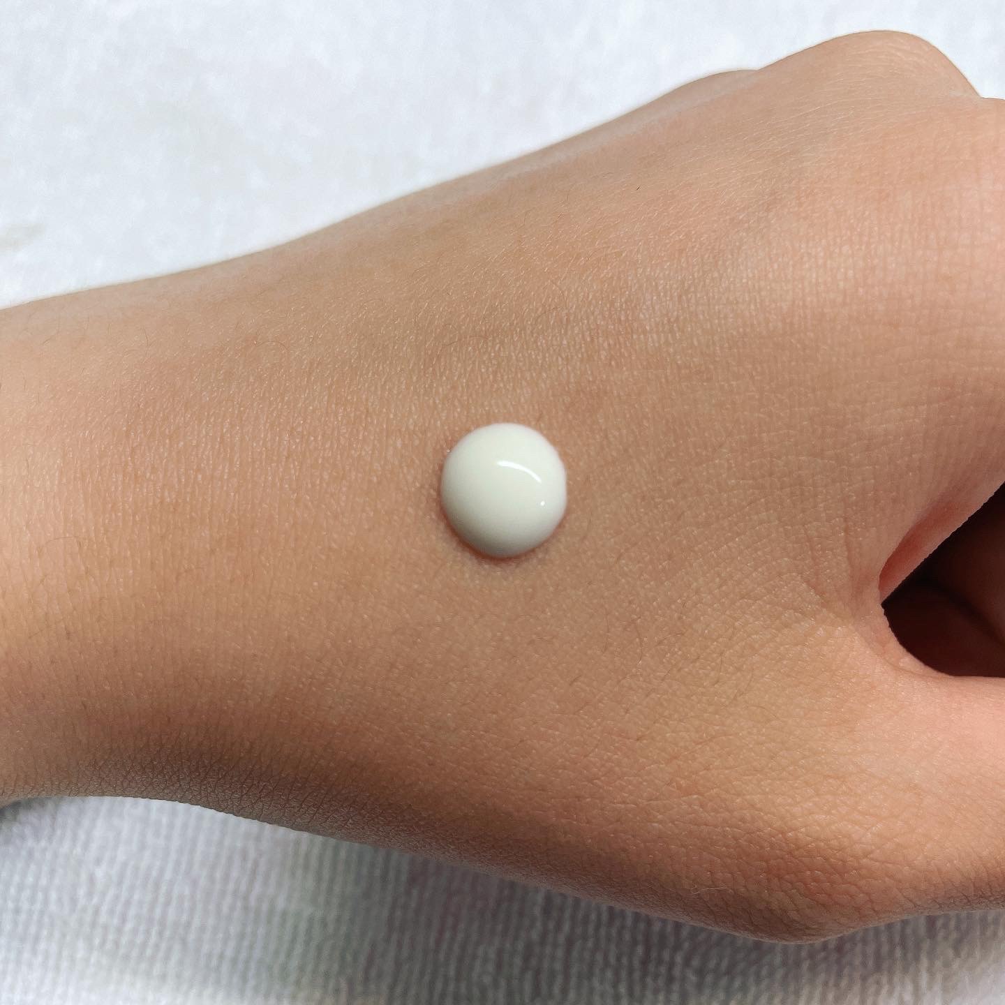 スキンアクア スーパーモイスチャージェル/スキンアクア/日焼け止めジェルを使ったクチコミ（3枚目）