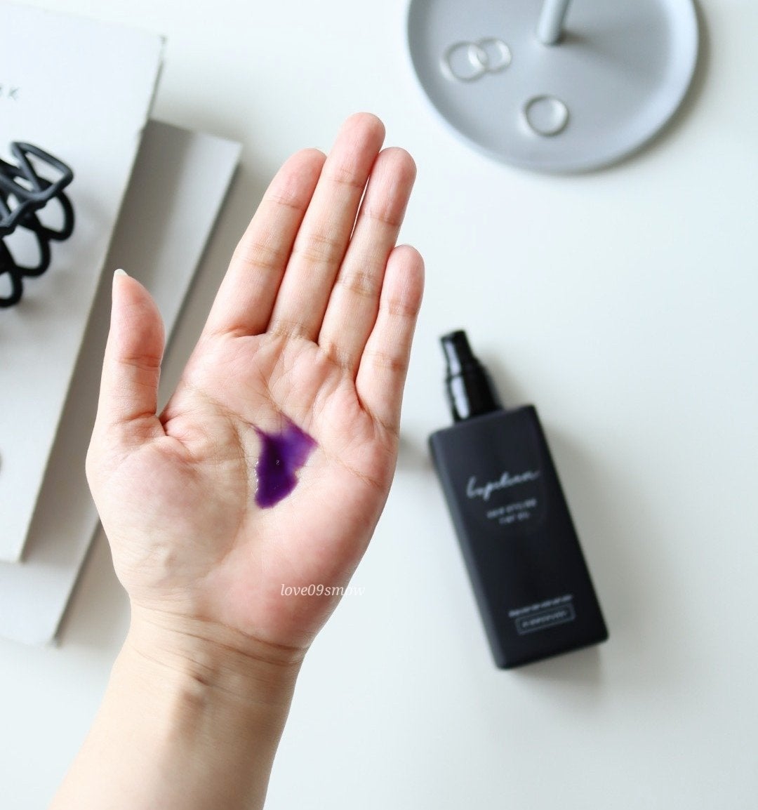 ヘアスタイリングティントオイル/ルピリーナ/ヘアオイルを使ったクチコミ(4枚目)